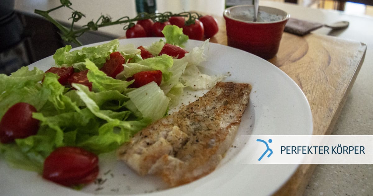 Pangasiusfilet in cremiger Soße mit frischem Salat - Perfekter Körper